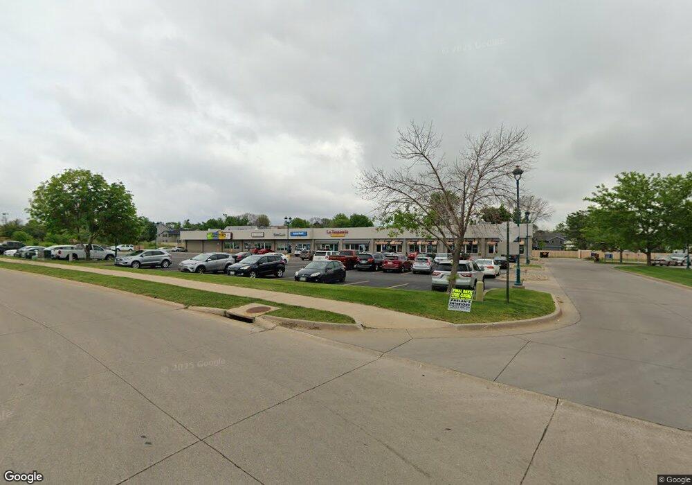 2665 Edgewood Pkwy SW unit A, Cedar Rapids, IA 52404 - photo 1