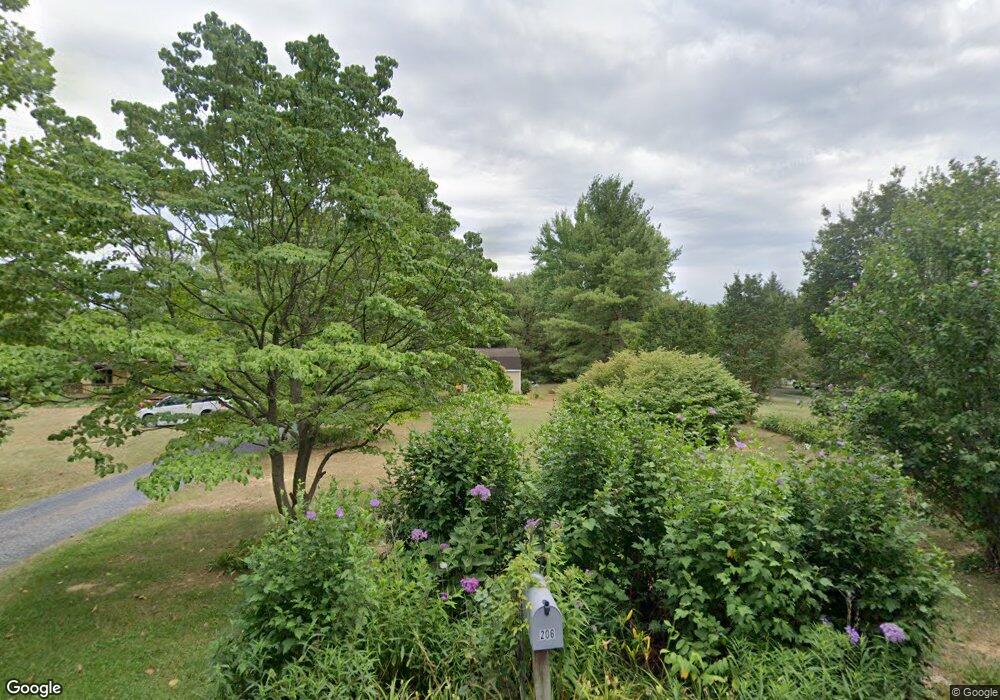 206 Sunflower Ln, Strasburg, VA 22657 - photo 1