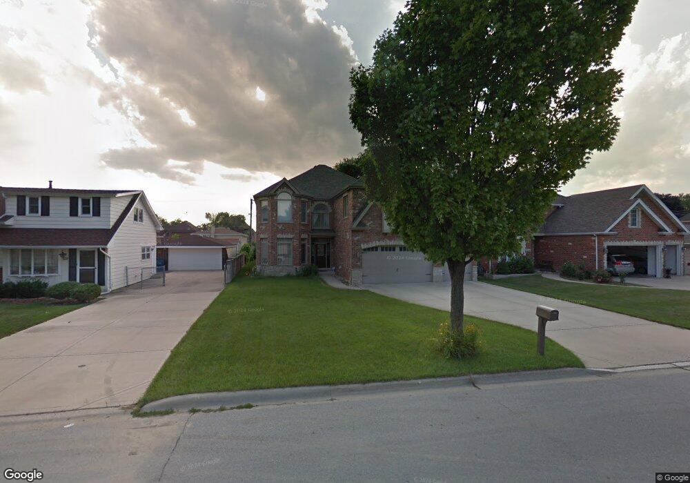 542 N Van Auken St, Elmhurst, IL 60126 - photo 1