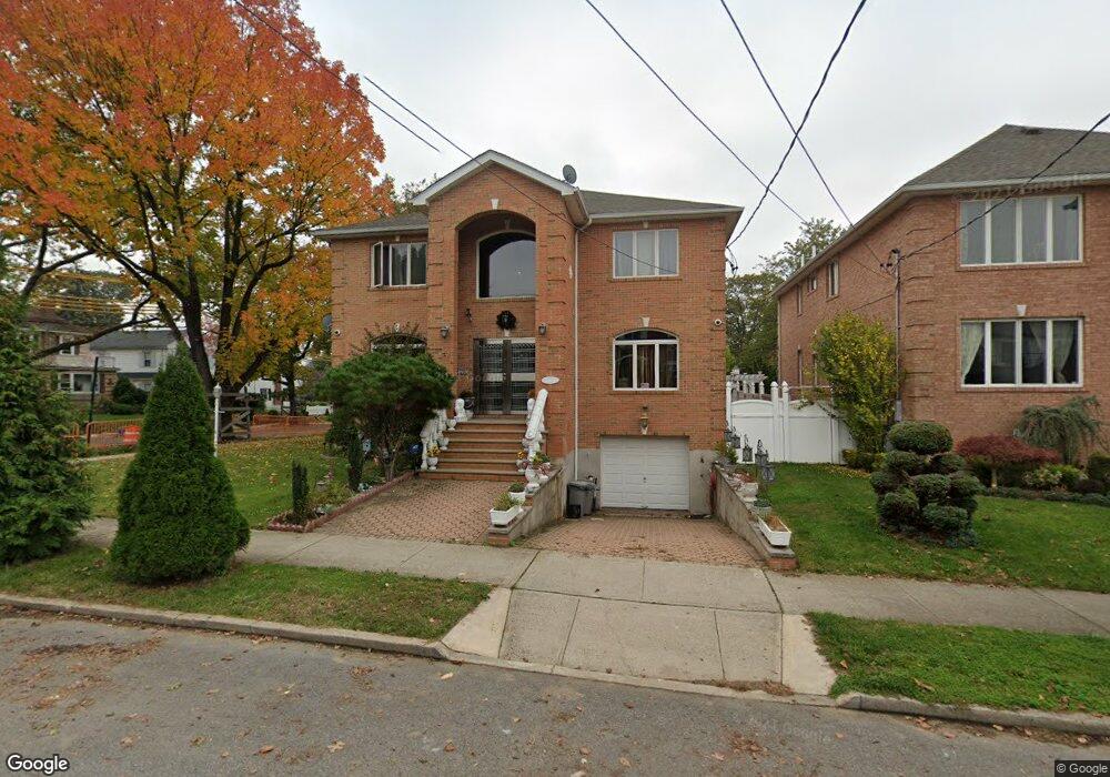 3240 168th St, Flushing, NY 11358 - photo 1