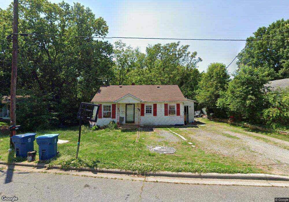 332 24th St SW, Hickory, NC 28602 - photo 1