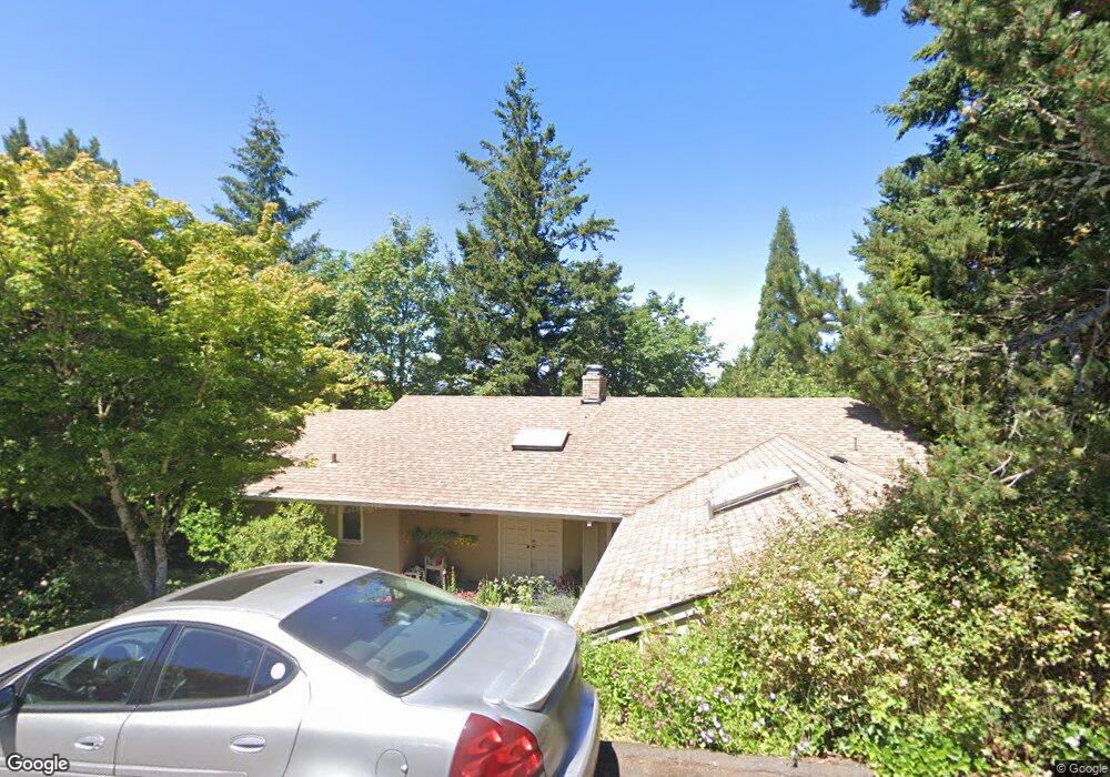 2398 Hillside Ln, Lake Oswego, OR 97034 - photo 1