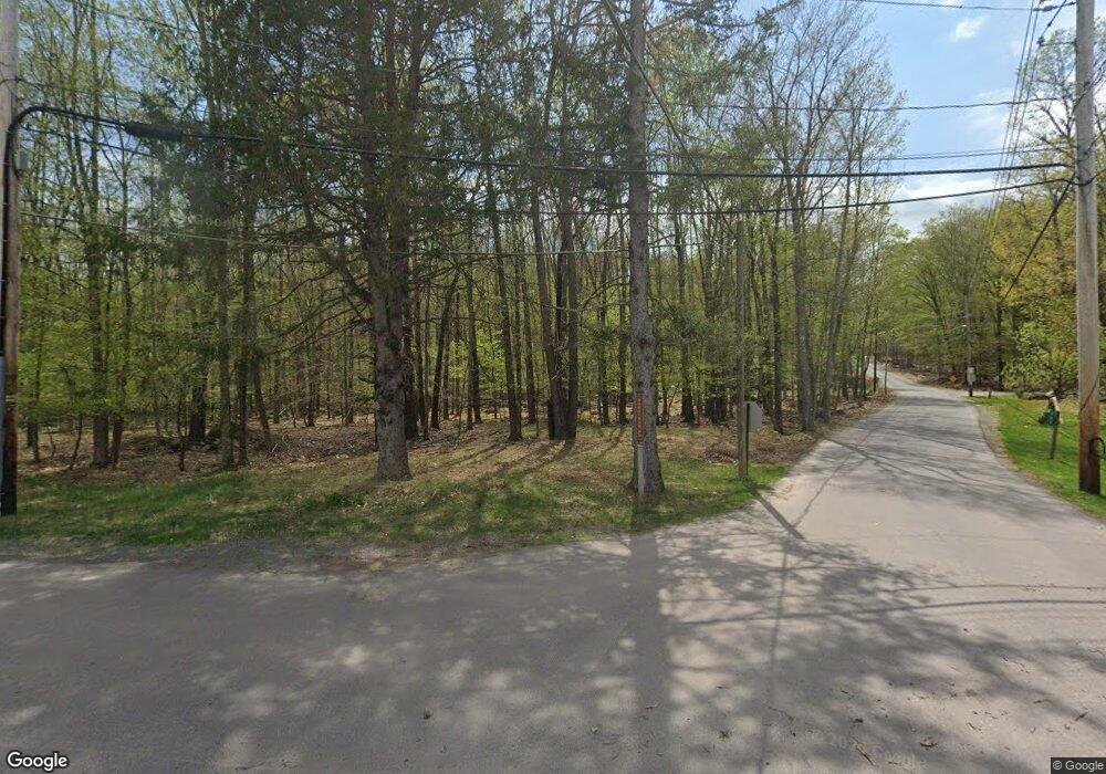 146 Sheridan Rd unit 1, Hawley, PA 18428 - photo 1