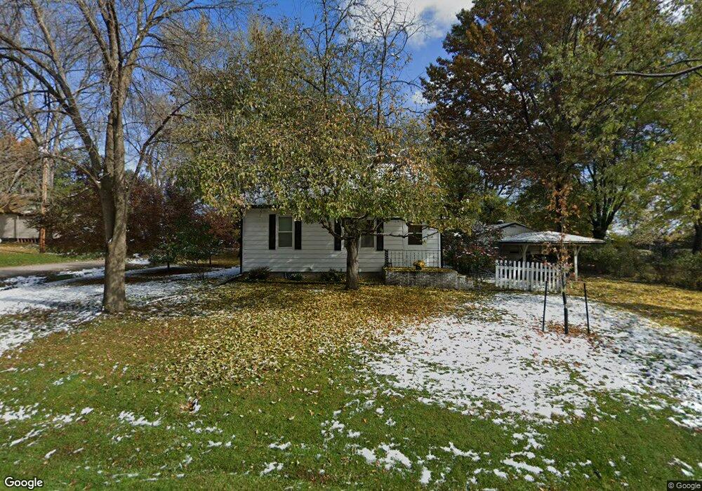 5034 Louisa St NE, Cedar Rapids, IA 52402 - photo 1