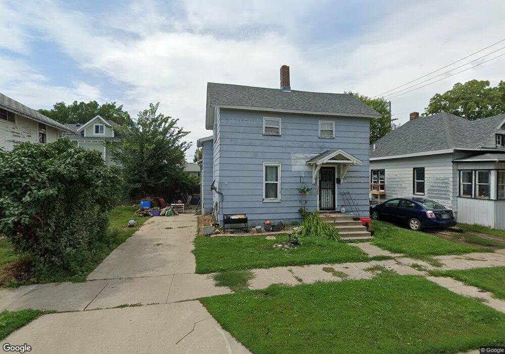 616 S 3rd St, Aberdeen, SD 57401 - photo 1