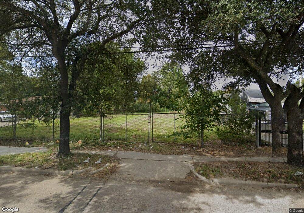 9113 Homestead Rd, Houston, TX 77016 - photo 1