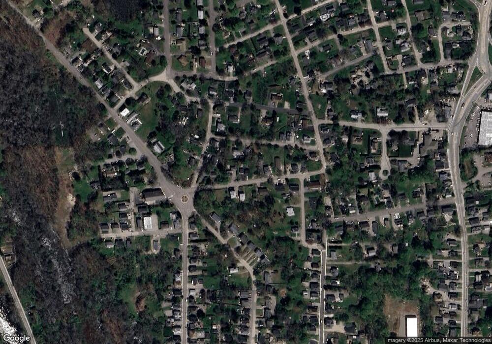 10 Brenden St, Westerly, RI 02891 - photo 1