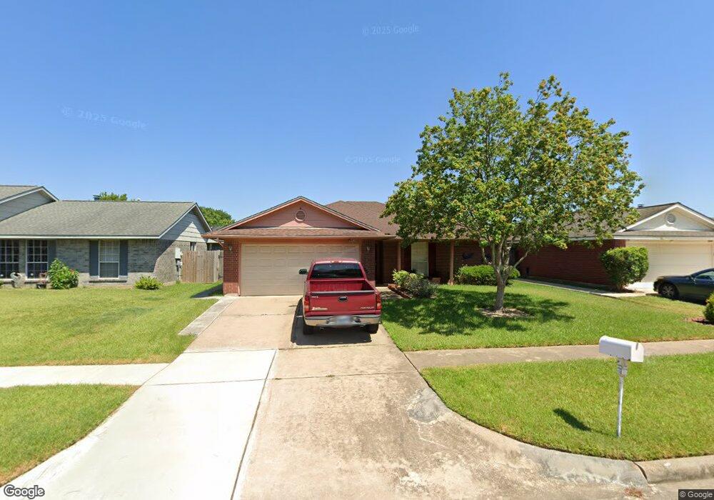 9539 Carmalee St, Houston, TX 77075 - photo 1