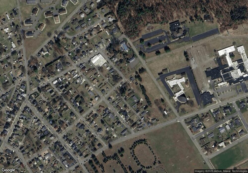 624 Duval St, Berwick, PA 18603 - photo 1