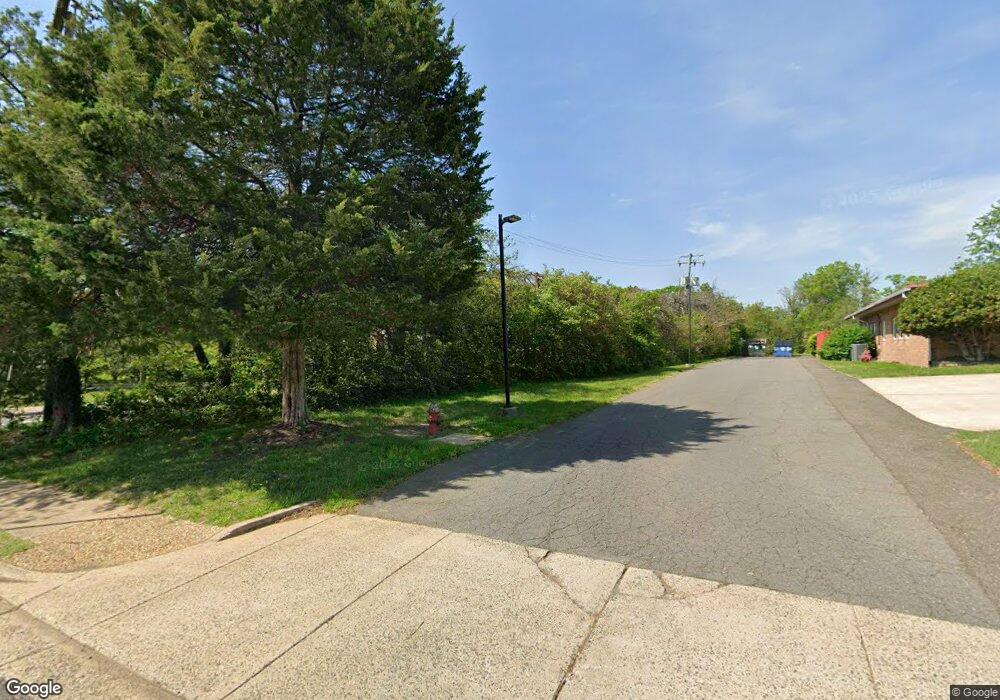 8922 Little River Turnpike, Fairfax, VA 22031 - photo 1