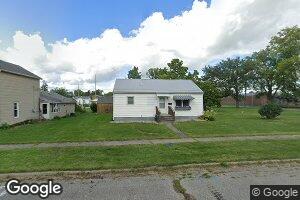 112 E Allen St, Kentland, IN 47951