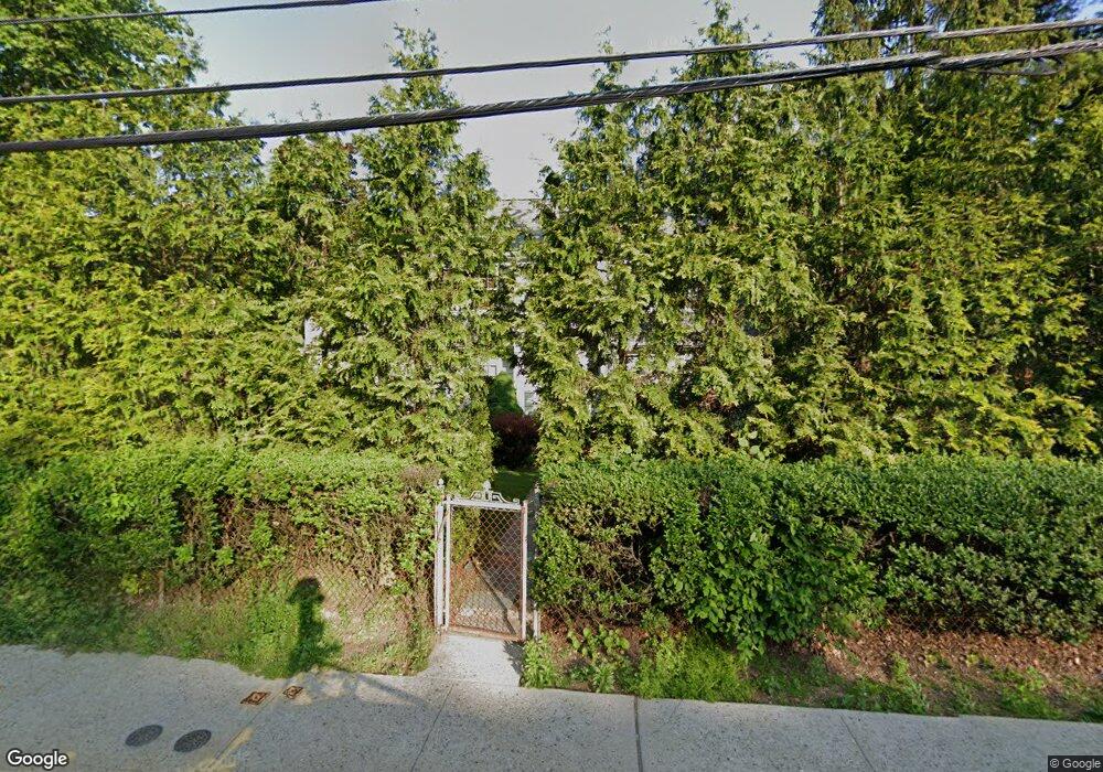 129 N Broadway, Irvington, NY 10533 - photo 1