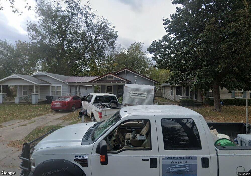 1312 W 5th St, Okmulgee, OK 74447 - photo 1