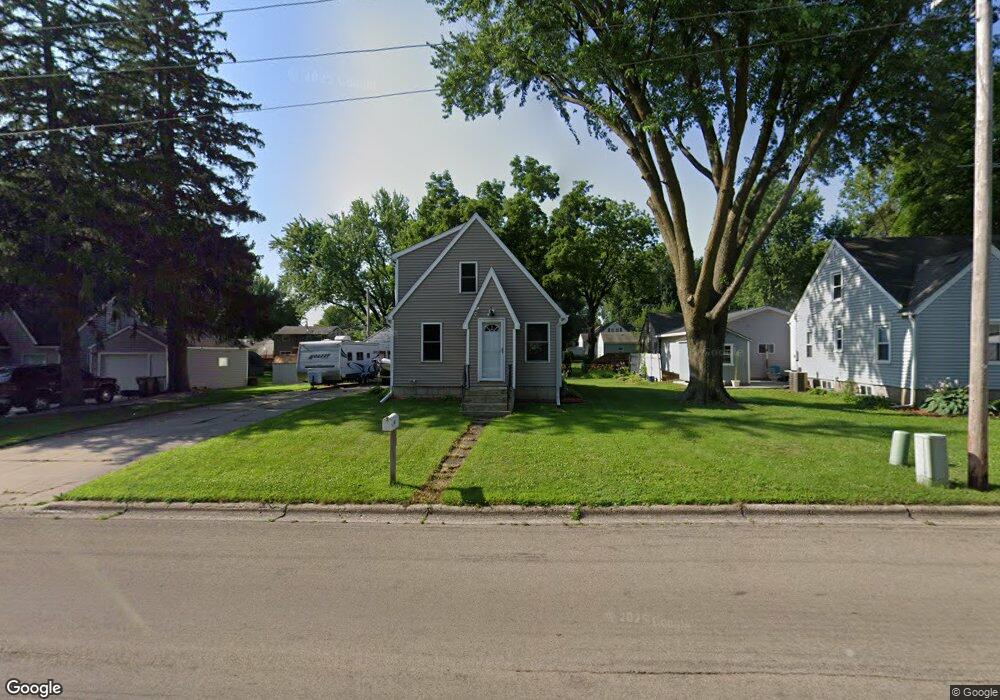 1902 SE Marshall St, Albert Lea, MN 56007 - photo 1