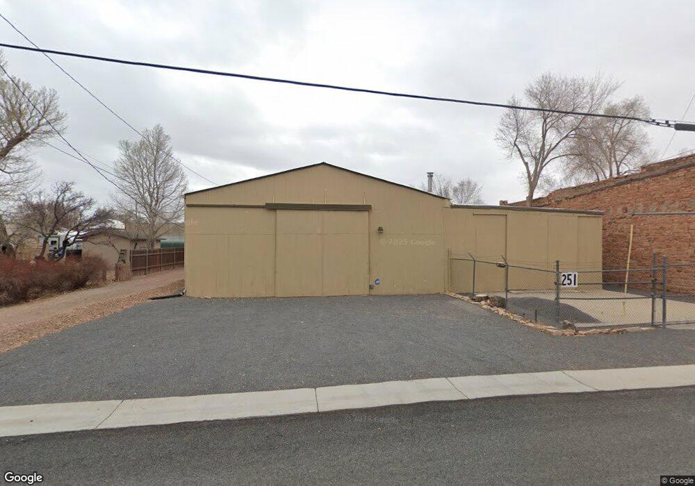 251 Railroad Ave, Ash Fork, AZ 86320 - photo 1