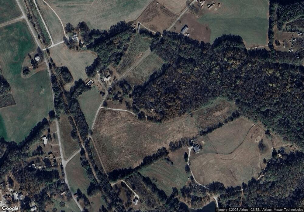 2577 Bakers Bridge Rd, Royston, GA 30662 - photo 1