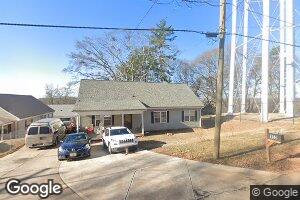 152 Stringer Ave, Gainesville, GA 30501
