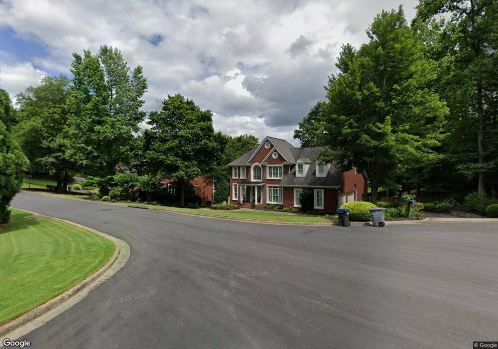 5015 Bonnie Way, Roswell, GA 30075 - photo 1