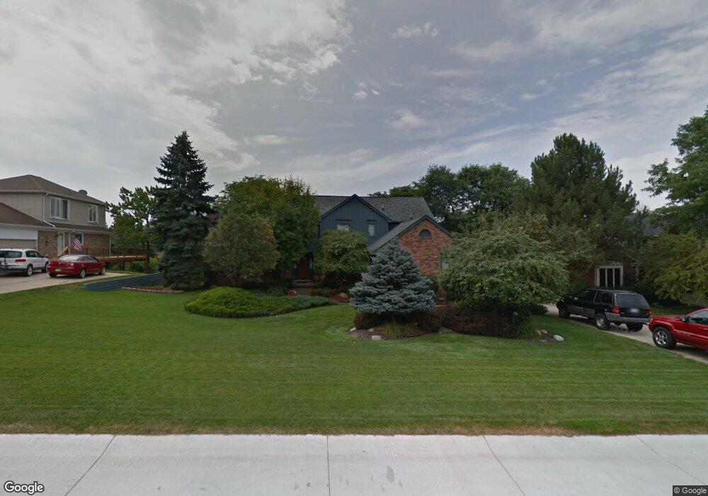 1273 Chaffer Dr, Rochester Hills, MI 48306 - photo 1