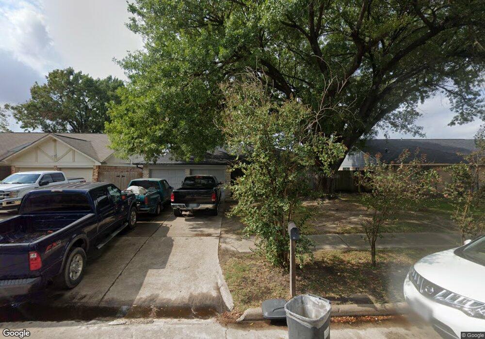 10811 Mackenzie Dr, Houston, TX 77086 - photo 1