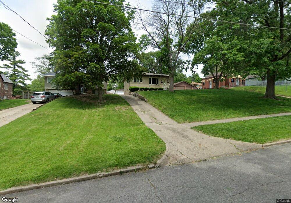 2700 Arthur Ave, Des Moines, IA 50317 - photo 1