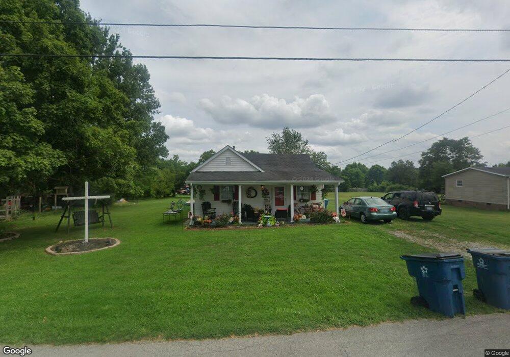 136 Bell St, Lawrenceburg, KY 40342 - photo 1