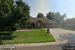 830 Hillcrest Dr, Seneca, KS 66538