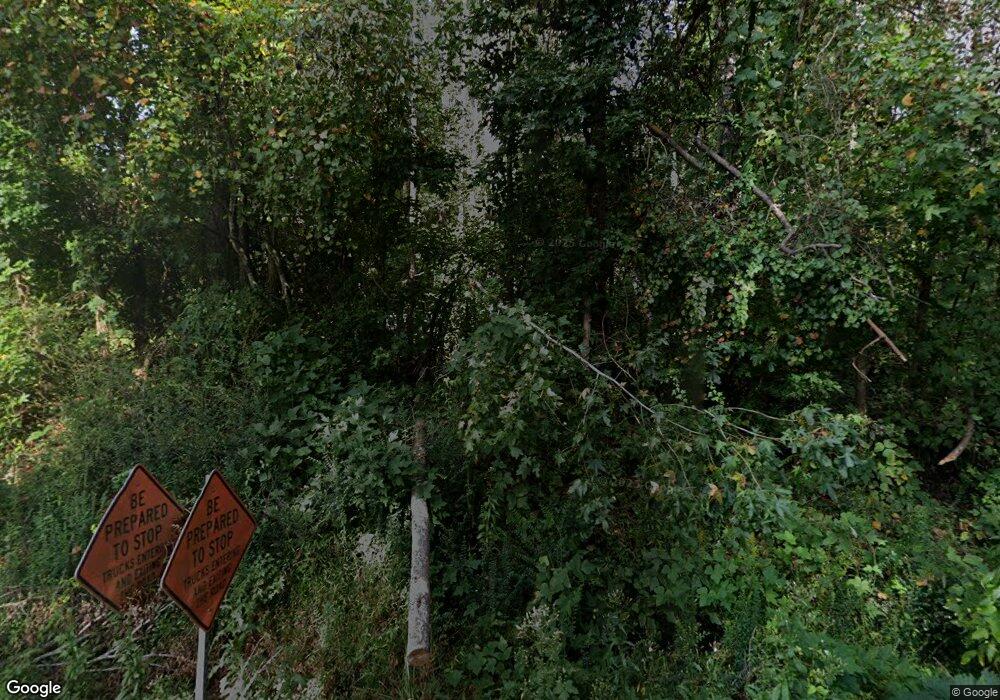 284 Hamp Jones Rd, Carrollton, GA 30117 - photo 1