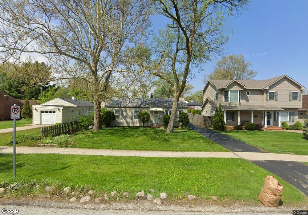 1118 S Chase St, Wheaton, IL 60189 - photo 1