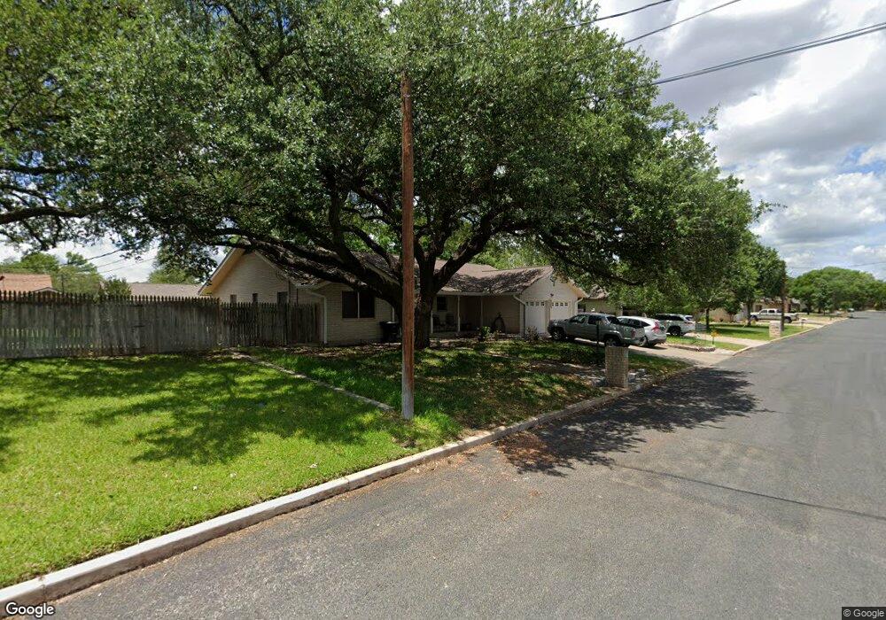 103 Tanglewood Dr, Fredericksburg, TX 78624 - photo 1