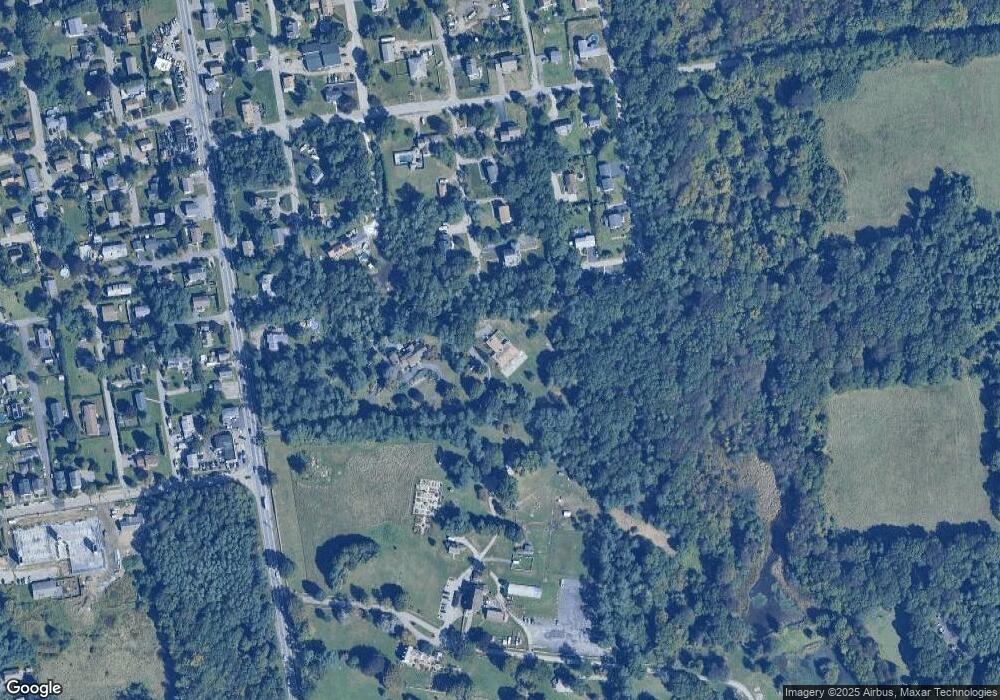 300 Metacom Ave, Bristol, RI 02809 - photo 1