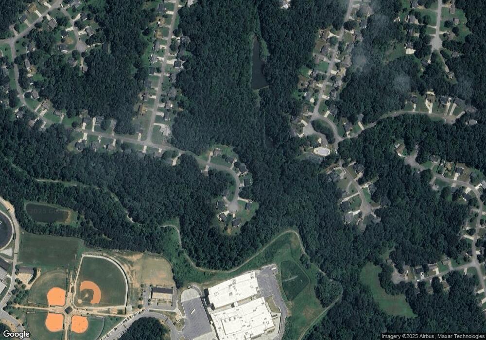 5583 Chestnut Creek Ln, Flowery Branch, GA 30542 - photo 1