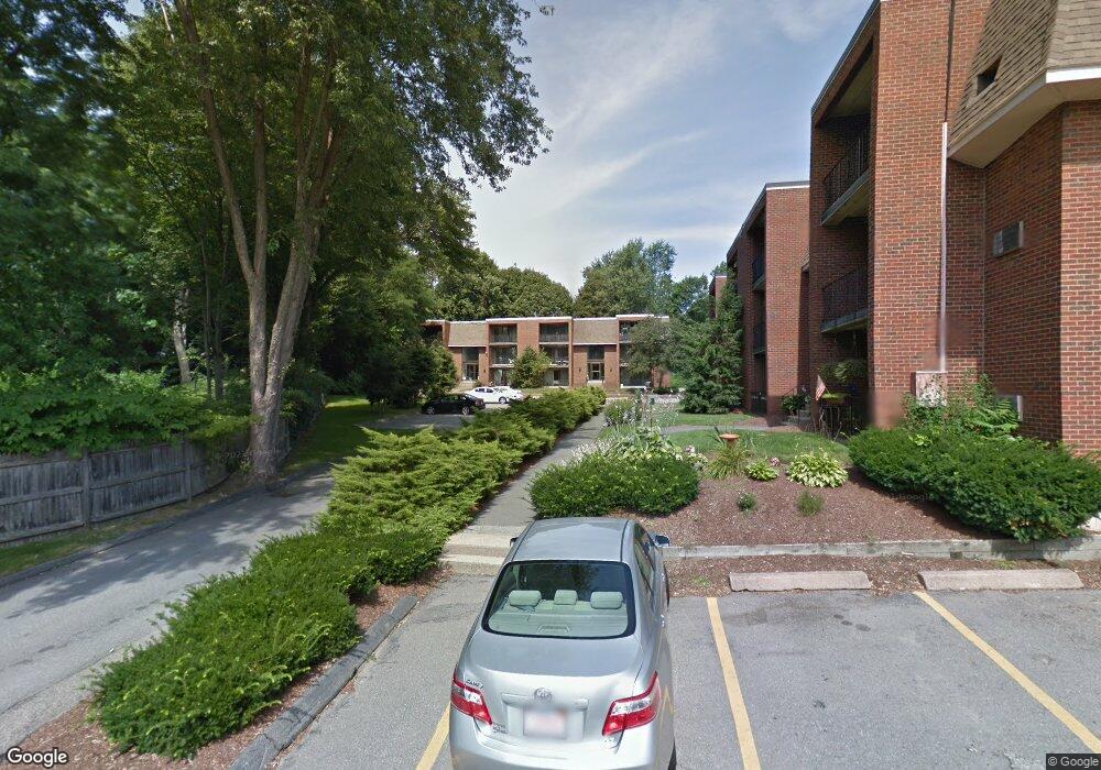 275 Lake St unit 1, East Weymouth, MA 02189 - photo 1