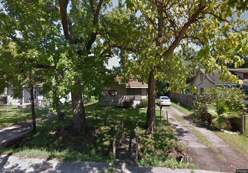 404 Coronado St, Houston, TX 77009 - photo 1