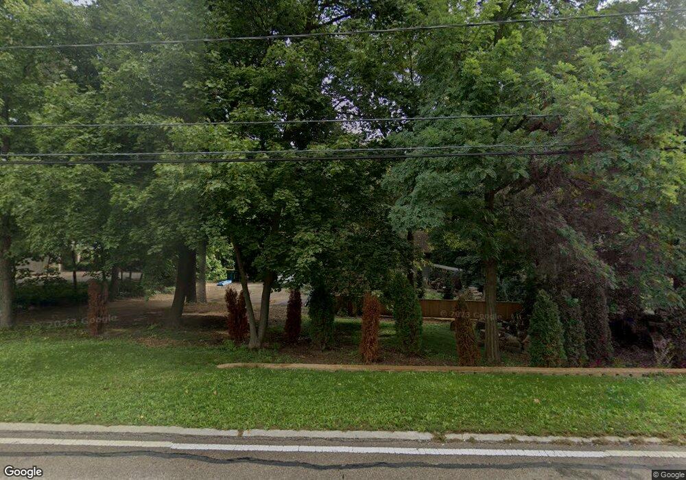 424 N Batavia Ave, Batavia, IL 60510 - photo 1