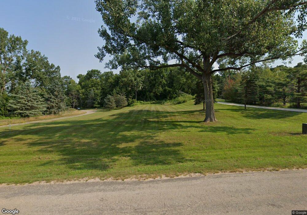 7214 42nd St NE, Cedar Rapids, IA 52411 - photo 1