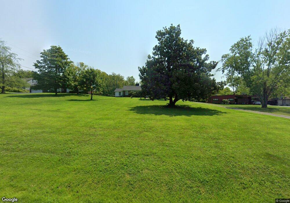 785 Beaumont Ave, Harrodsburg, KY 40330 - photo 1