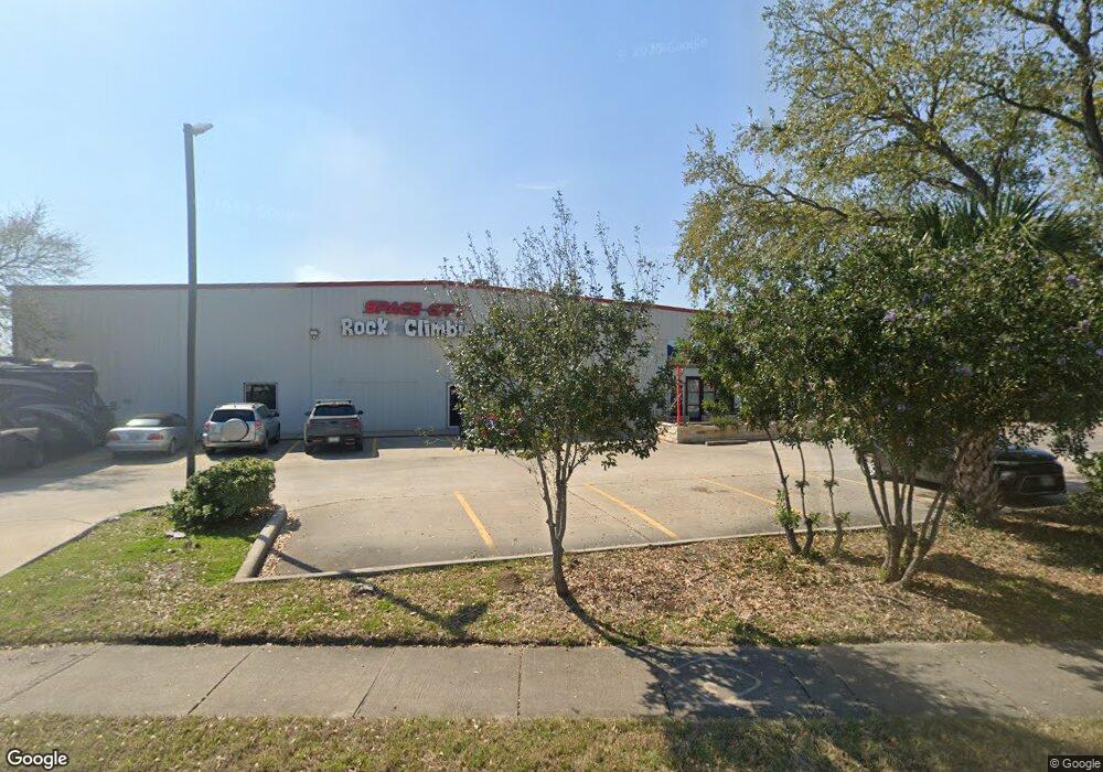 155 Hobbs Rd unit 147, Alvin, TX 77511 - photo 1