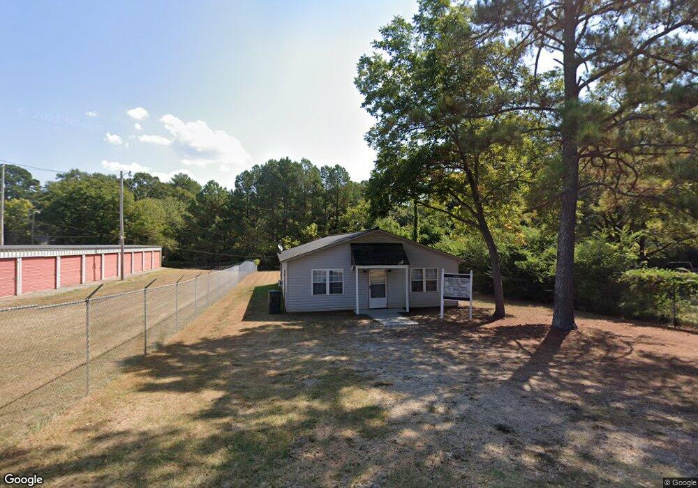 130 Mathews St, Barnesville, GA 30204 - photo 1