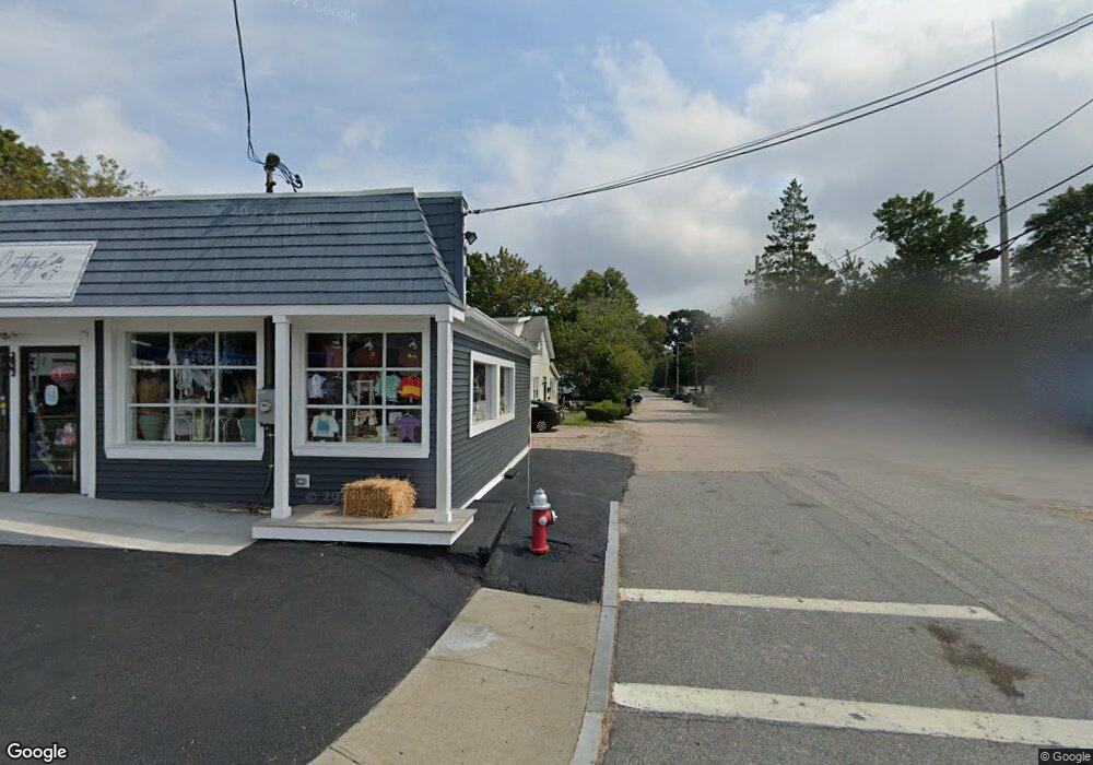 1700 Warwick Ave, Warwick, RI 02889 - photo 1