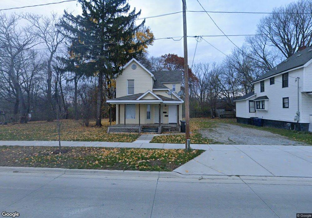 318 W 8th St, Flint, MI 48502 - photo 1