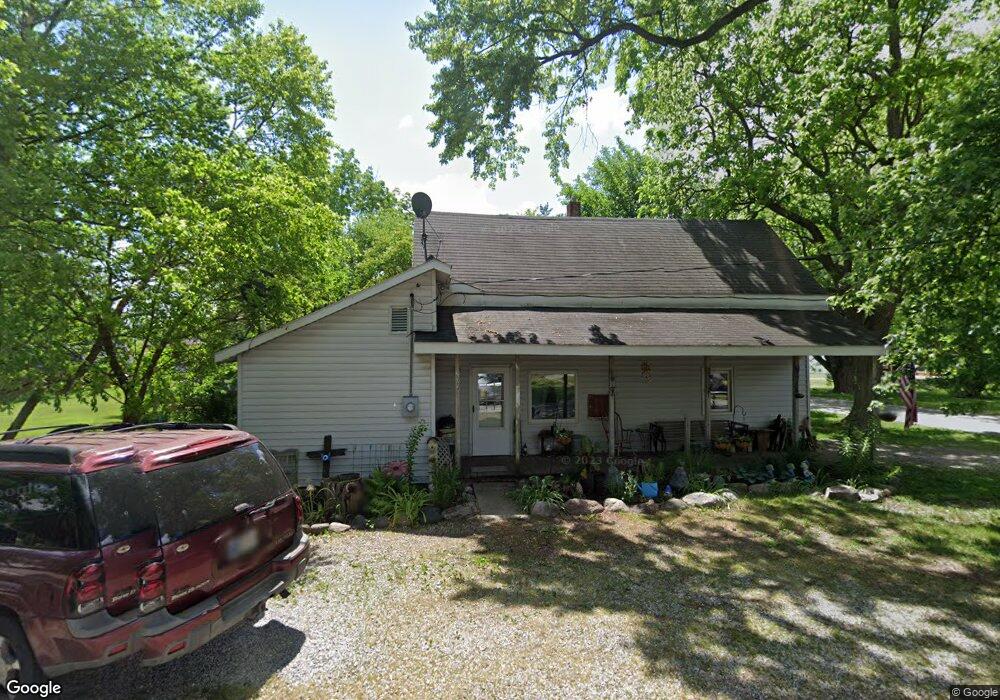 202 S Pike St, Kirklin, IN 46050 - photo 1