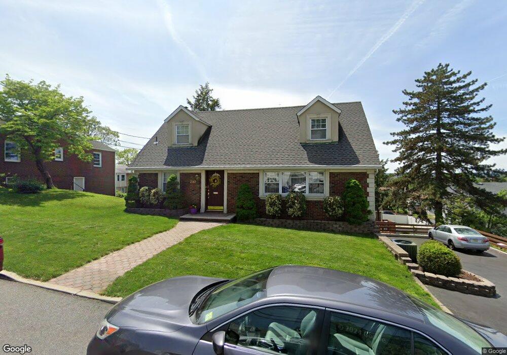 343 9th St, Saddle Brook, NJ 07663 - photo 1