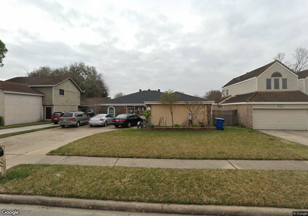 6119 Ogden Forest Dr, Houston, TX 77088 - photo 1