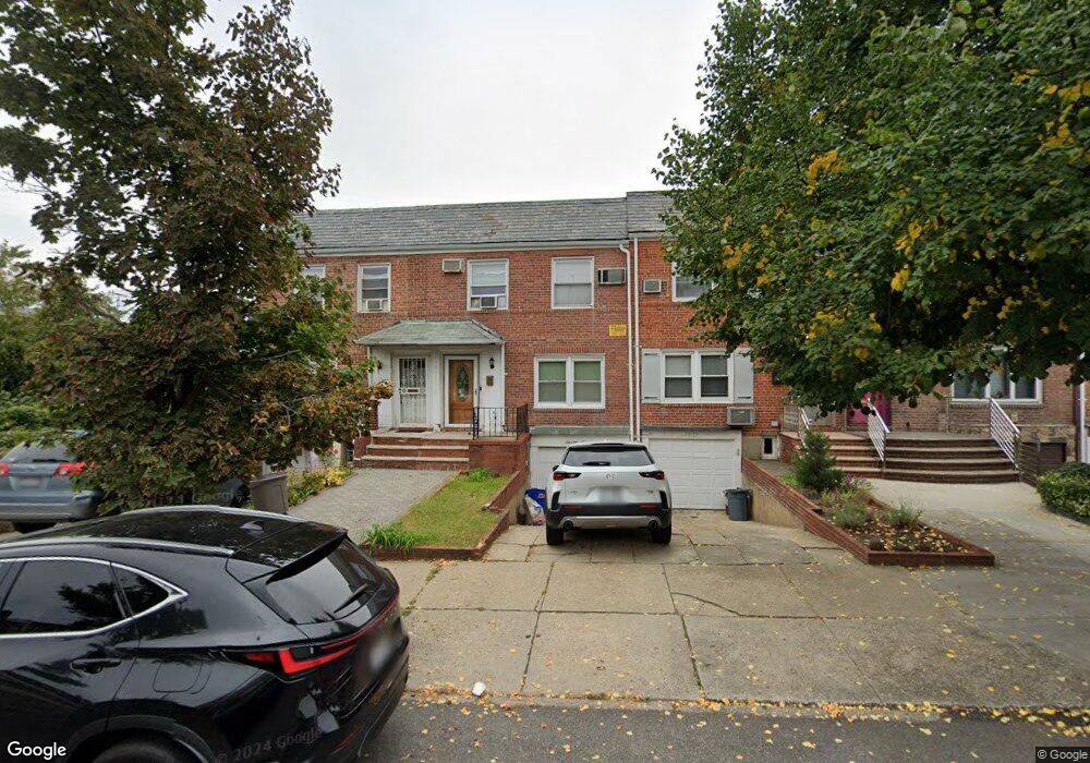 7011 174th St, Fresh Meadows, NY 11365 - photo 1