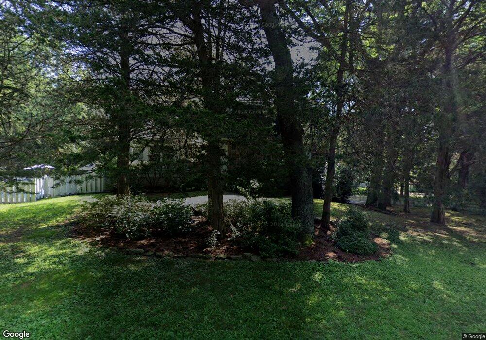 10 Streamview Cir, Guilford, CT 06437 - photo 1