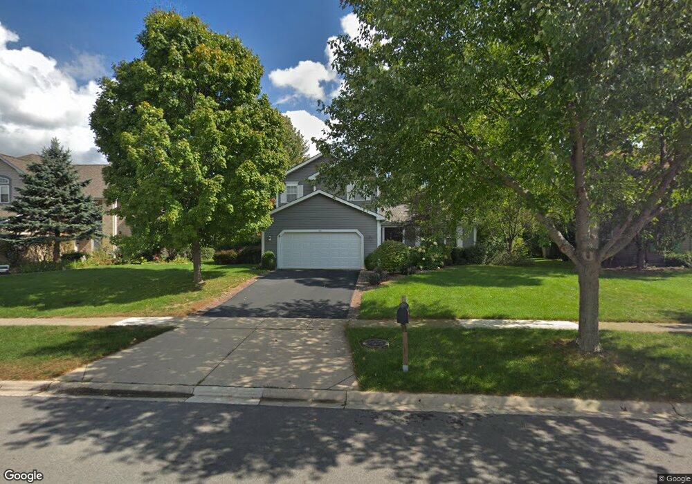 701 Hackberry Ln, Algonquin, IL 60102 - photo 1