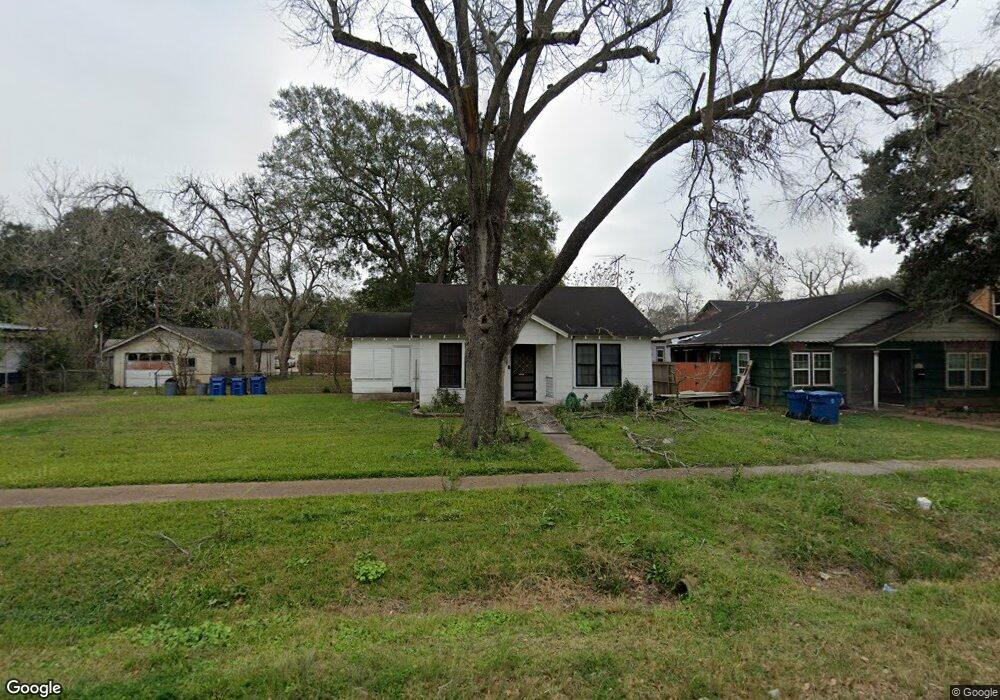 1315 7th St, Rosenberg, TX 77471 - photo 1