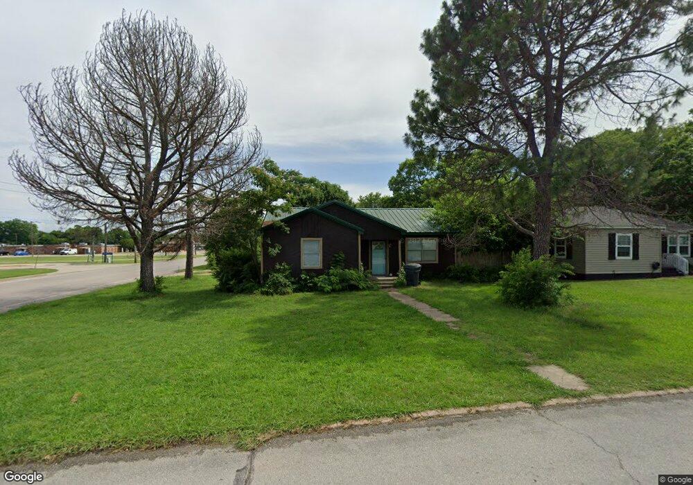 700 Elm St, Ardmore, OK 73401 - photo 1