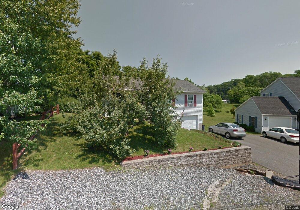 80 Acorn St, White River Junction, VT 05001 - photo 1